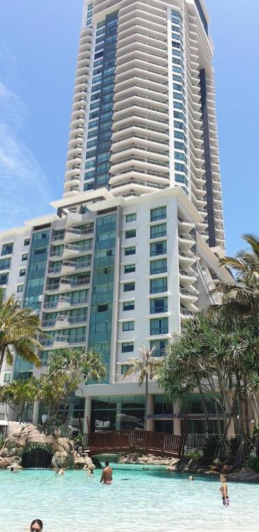 Crown Towers Resort - Private 3 Bedroom Apartment - Ferienwohnung