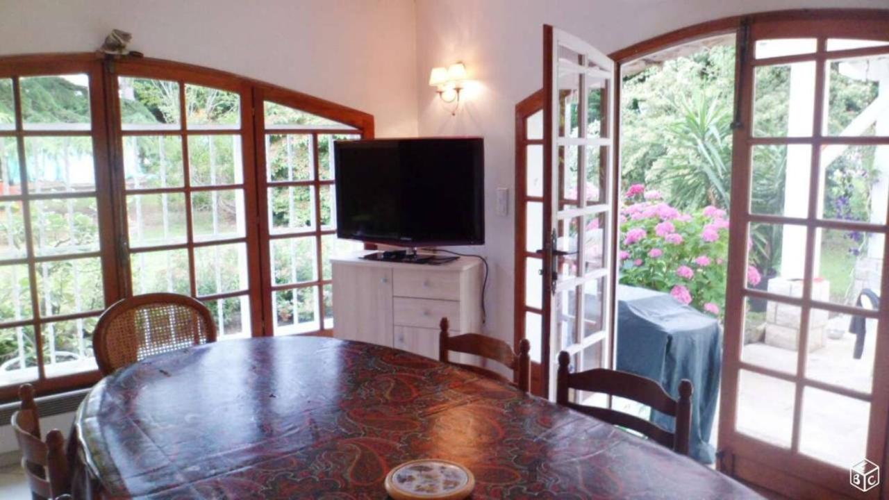 Magnifique Villa avec piscine - B&B