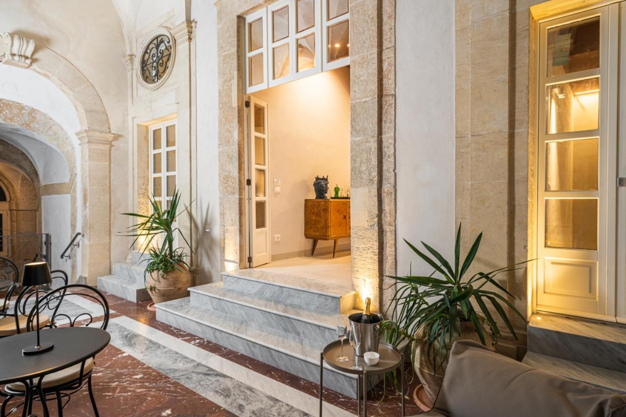 Loggiato Verga Luxury by Bed&Bros - B&B Siracusa