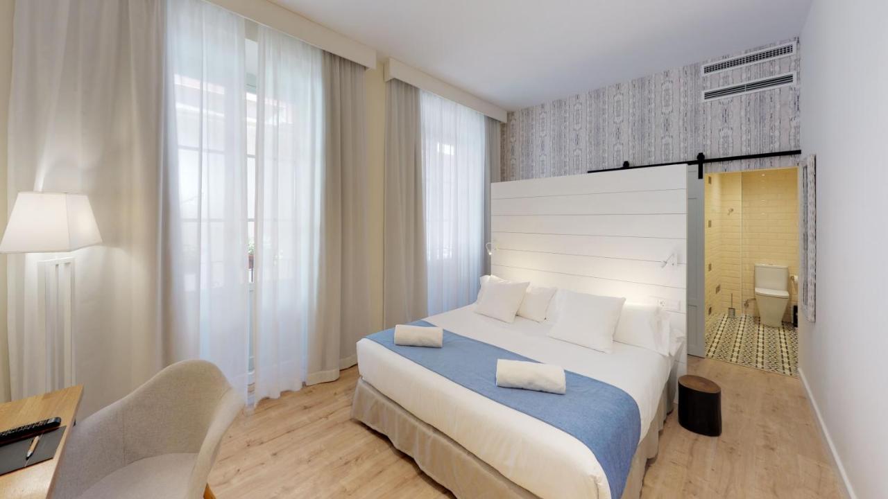B&B Málaga - Madeinterranea Suites - Bed and Breakfast Málaga