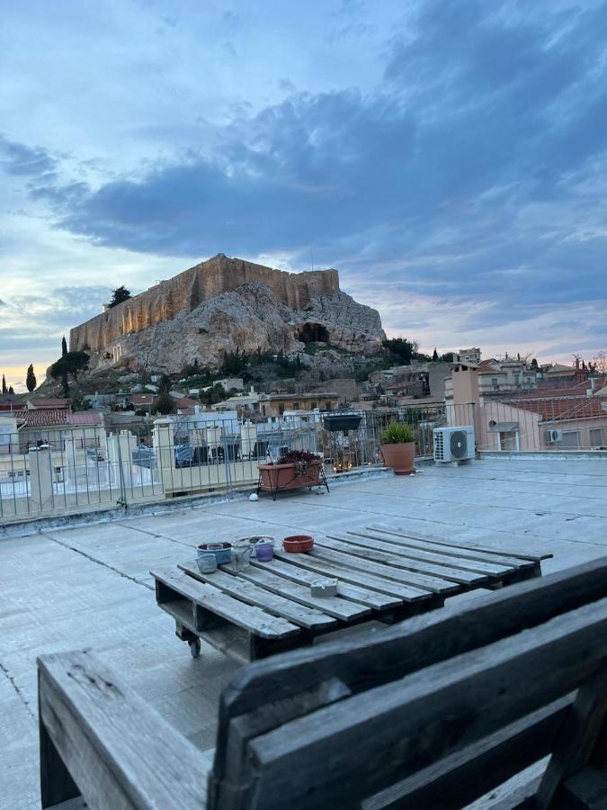 Plaka With Acropolis Rooftop View Access - B&B Atenas