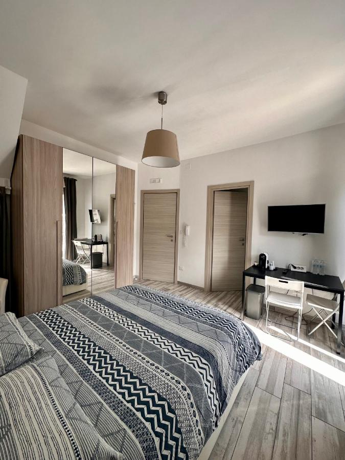 Sleep And Go - Ferienwohnung Vasto