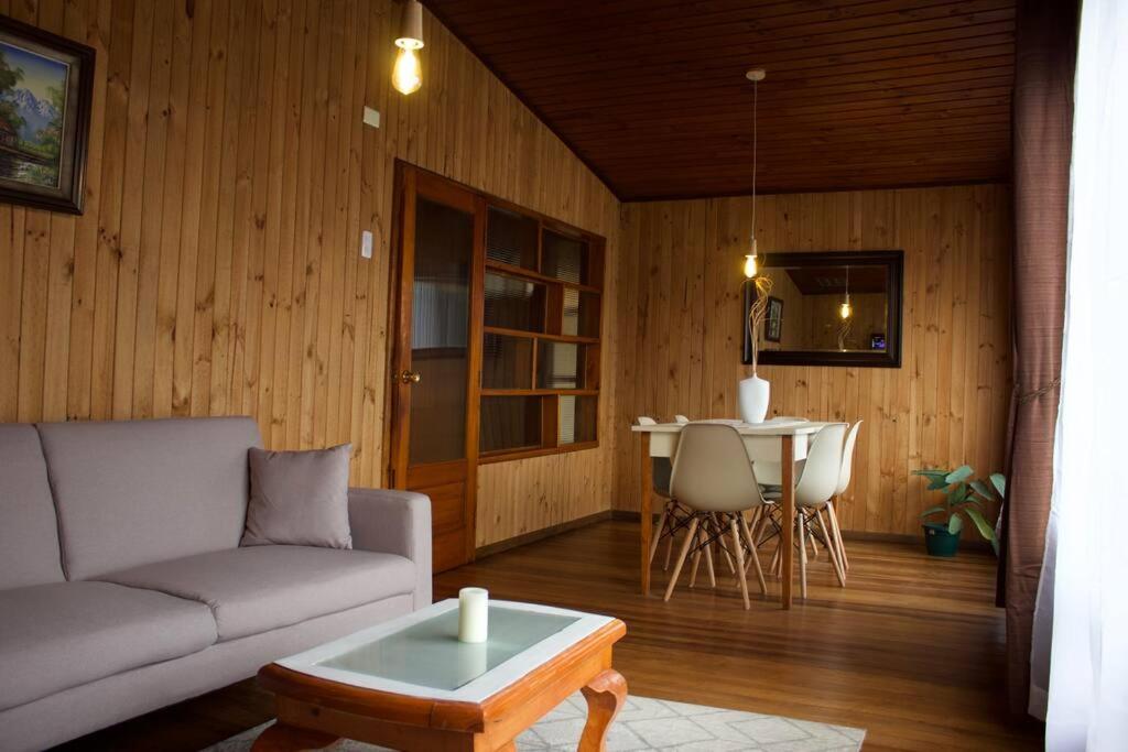 Amplia Casa 3 Dormitorios 2B - Ferienwohnung