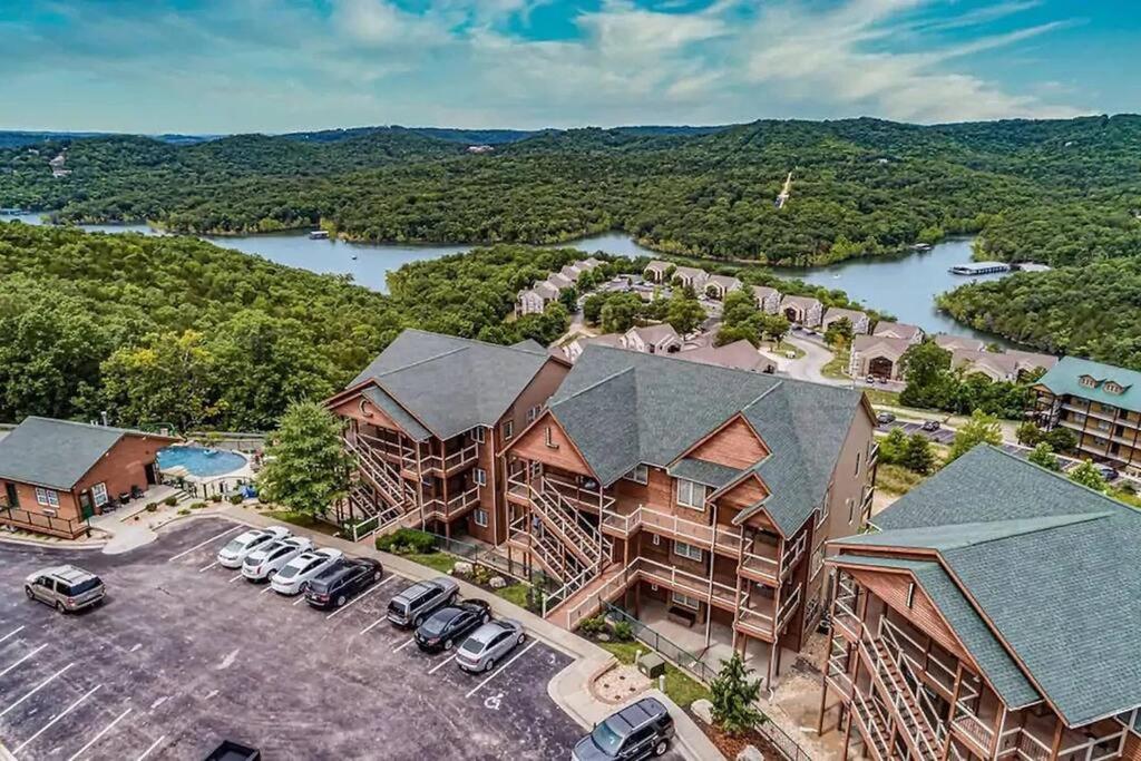 WALK IN Two bed Lakeview at Indian Point - B&B