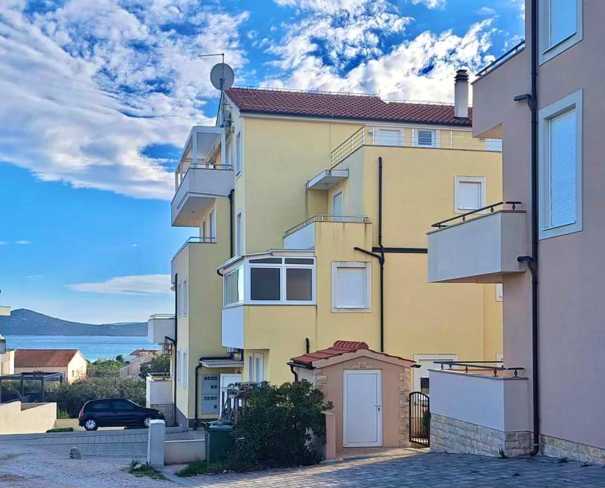 Apartman M&B - Ferienwohnung Vodice