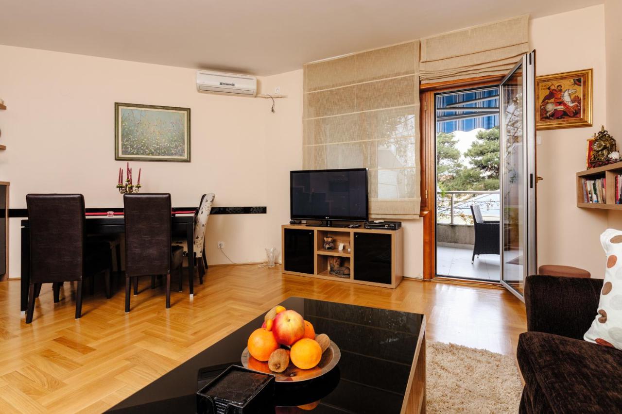 Apartment Sahala - Bed and Breakfast Tivat