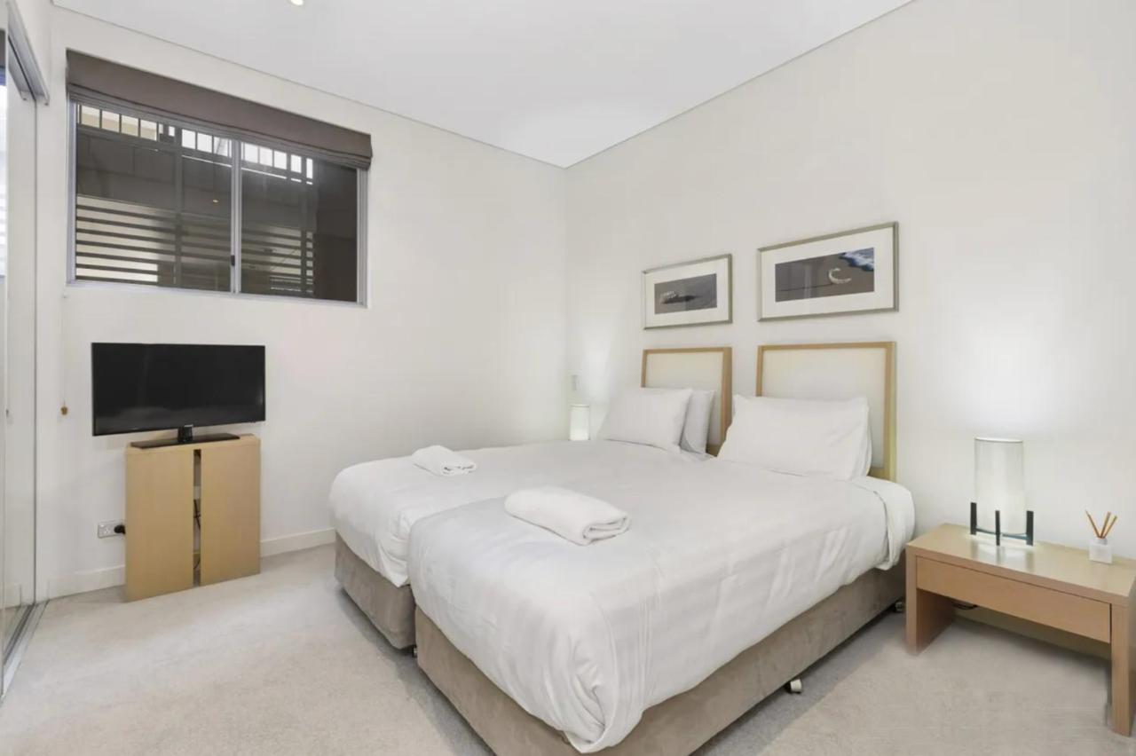 Three-Bedroom Apartment (1224)