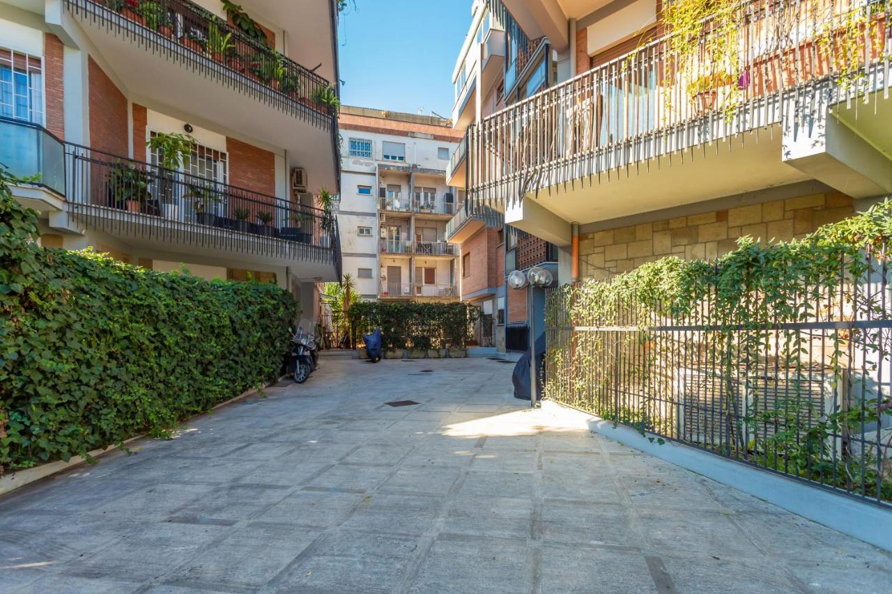 Corso Francia 2BDR Apartmet - B&B Roma