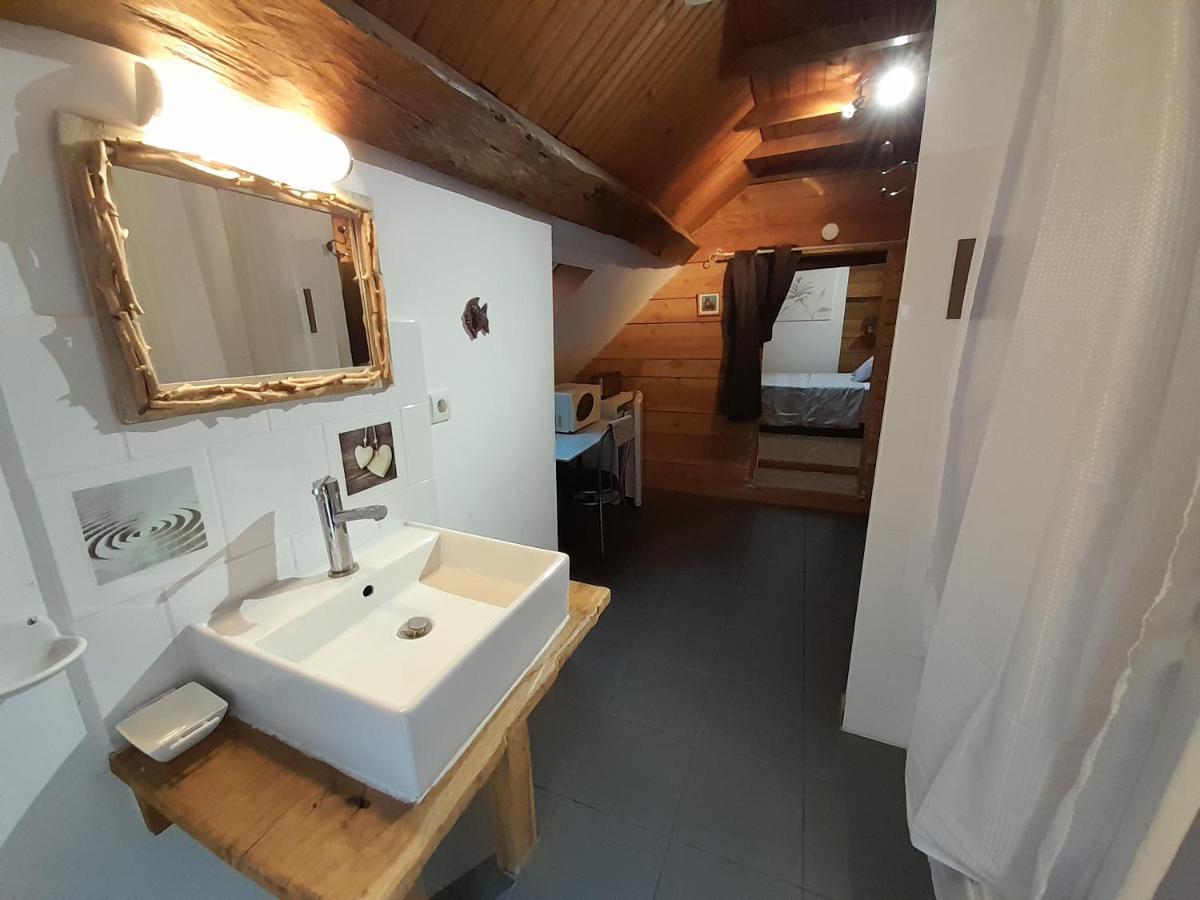 B&B Vatan - La cabane: Chambre double, salle de bain privée - Bed and Breakfast Vatan