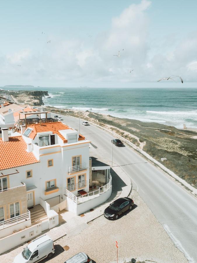 B&B Peniche - PKSC Surf House - Bed and Breakfast Peniche