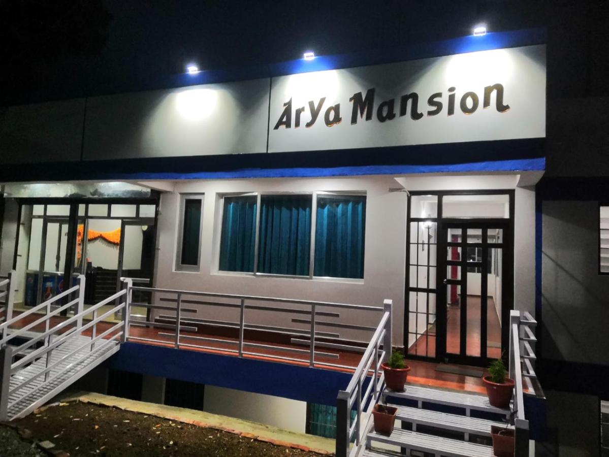 Arya Mansion - Ferienwohnung