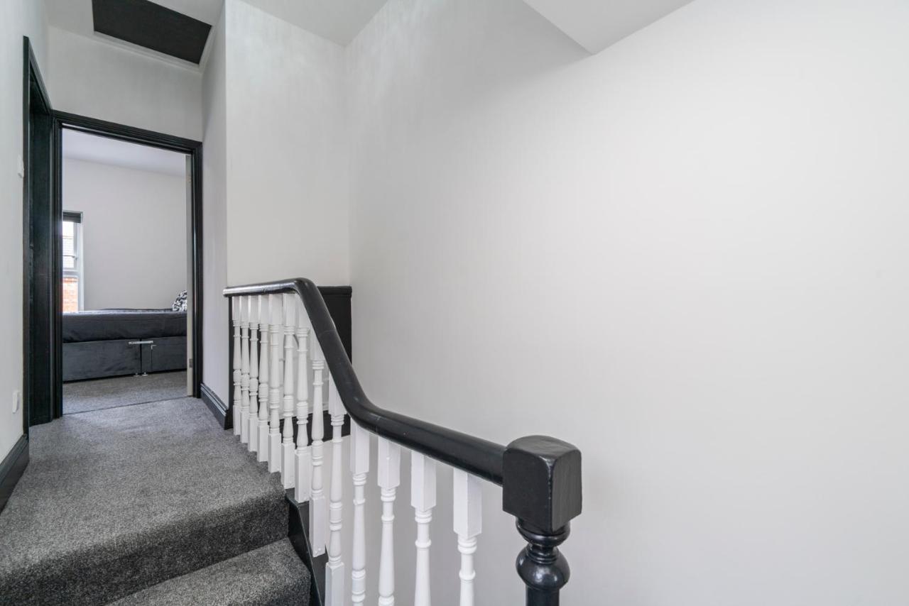 Belfast City Break - B&B Belfast