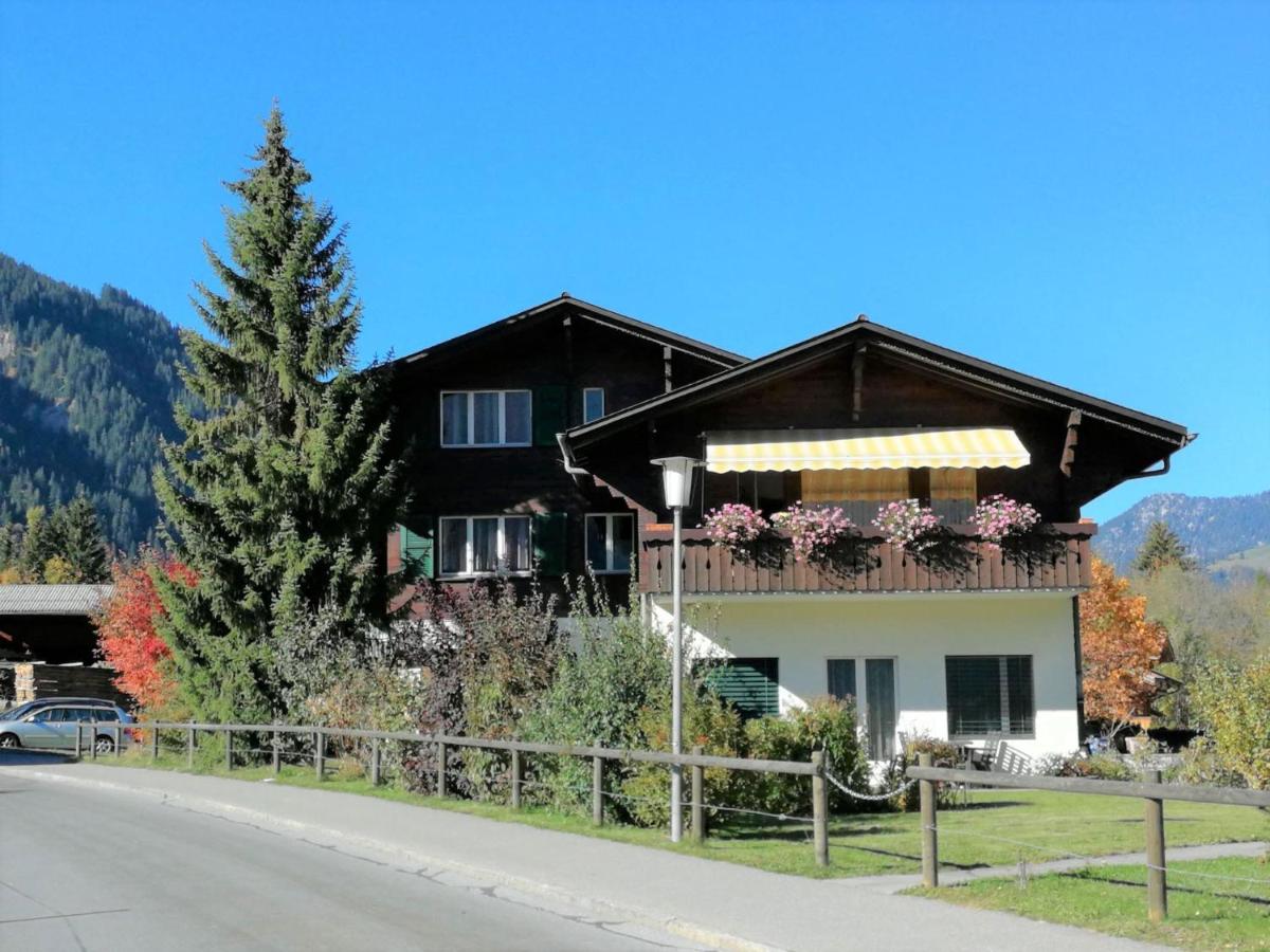 B&B Lenk im Simmental - Apartment Aegertenstrasse 10 by Interhome - Bed and Breakfast Lenk im Simmental