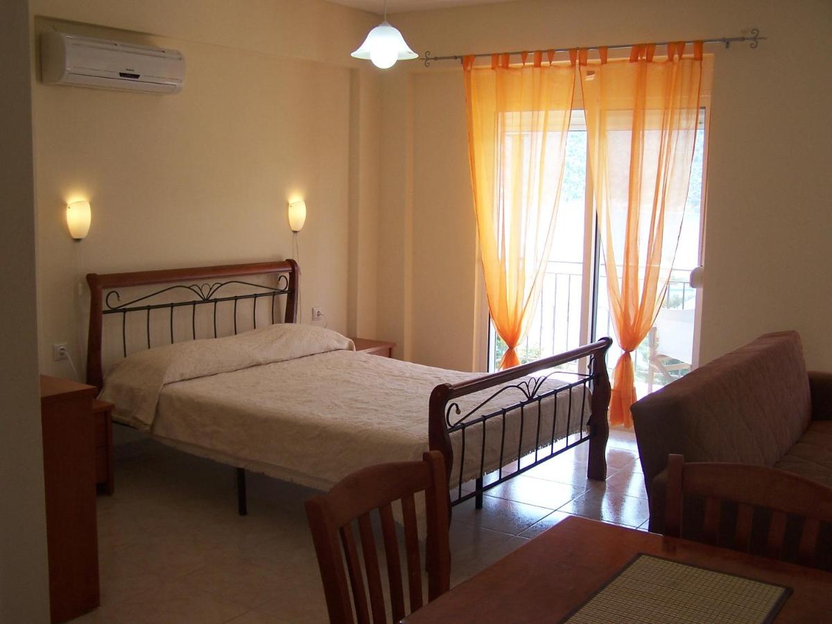 Studio with Sea View