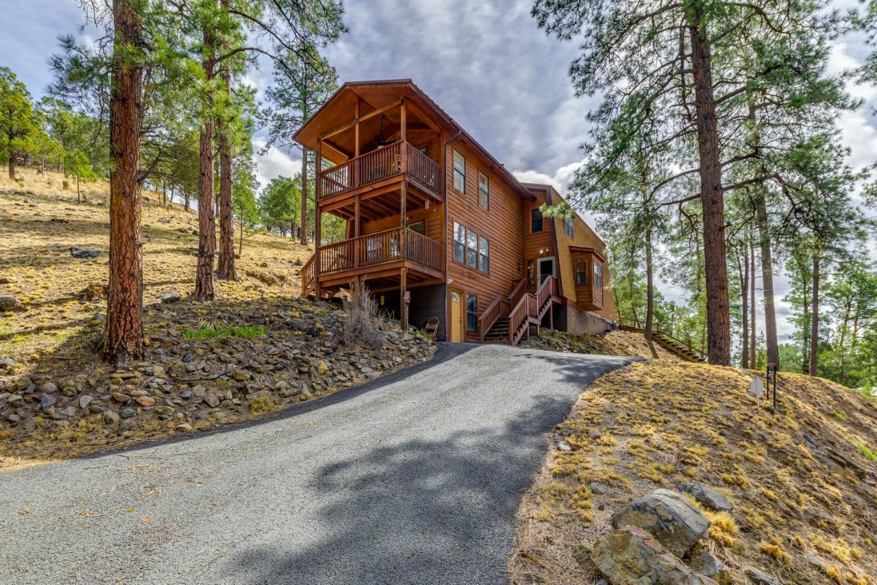 B&B Ruidoso - Serene and Spacious Ruidoso Cabin Ski, Hike and Fish! - Bed and Breakfast Ruidoso