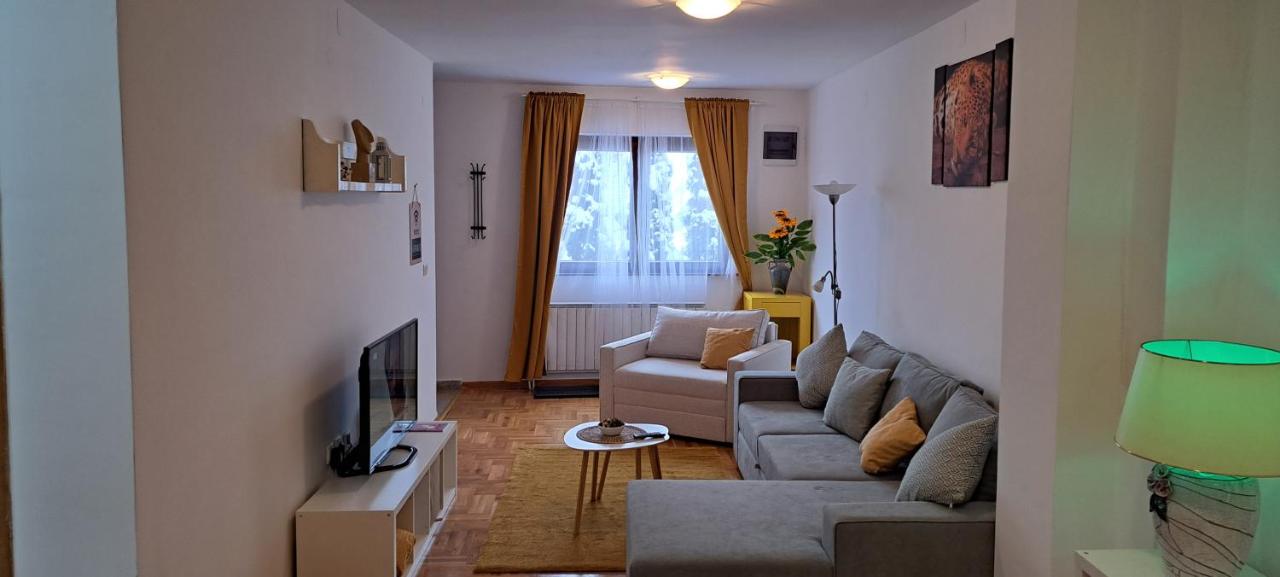 B&B Zlatibor - Apartman VNV - Bed and Breakfast Zlatibor