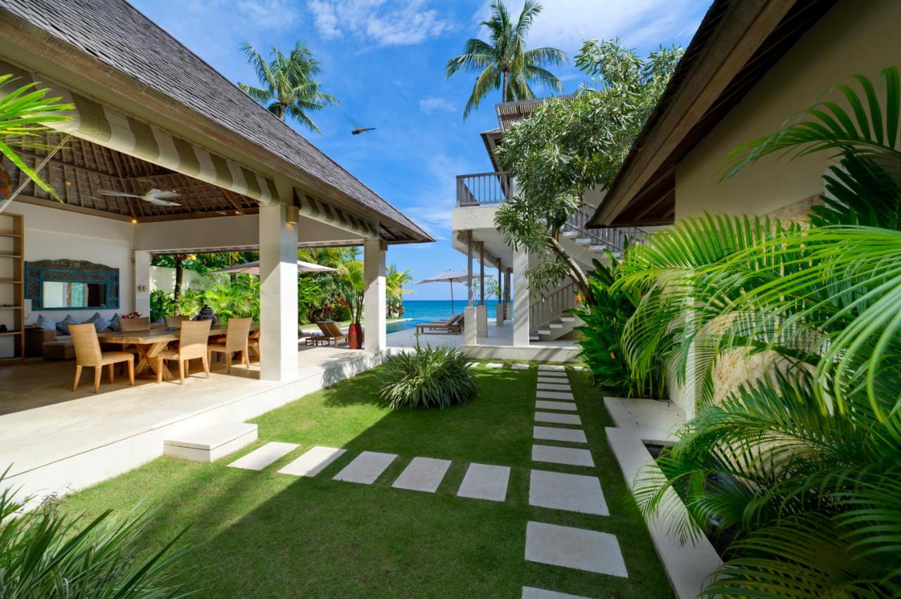 Villa - Beach Front