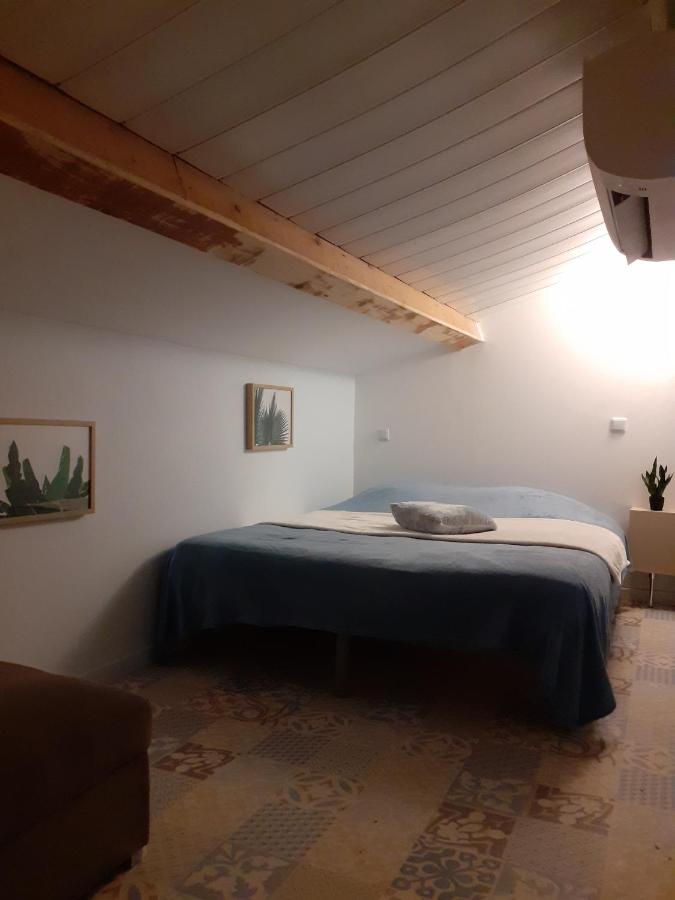 Apartment mit Poolblick