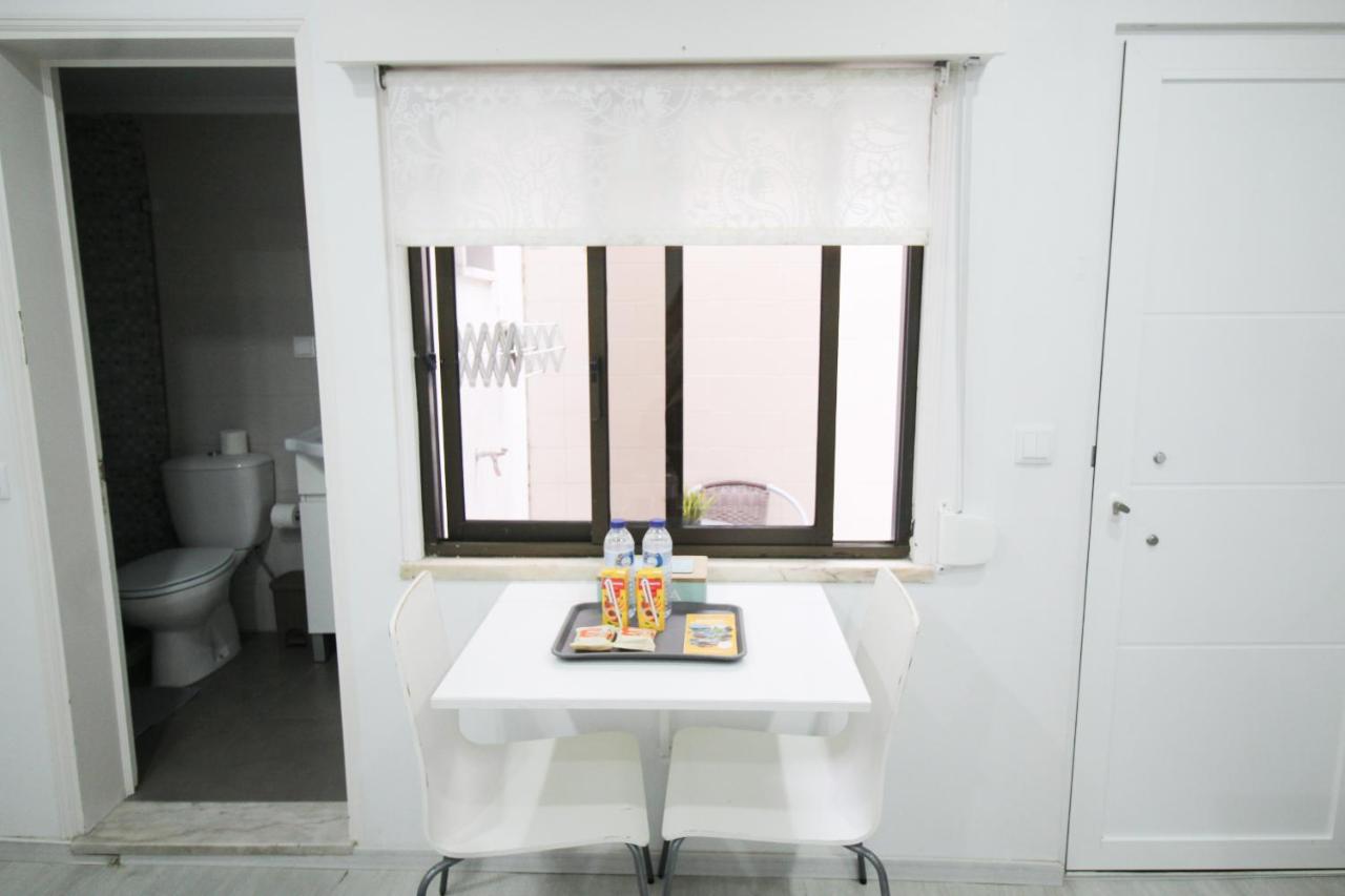 Oriente DNA Studios - B&B Lisbon