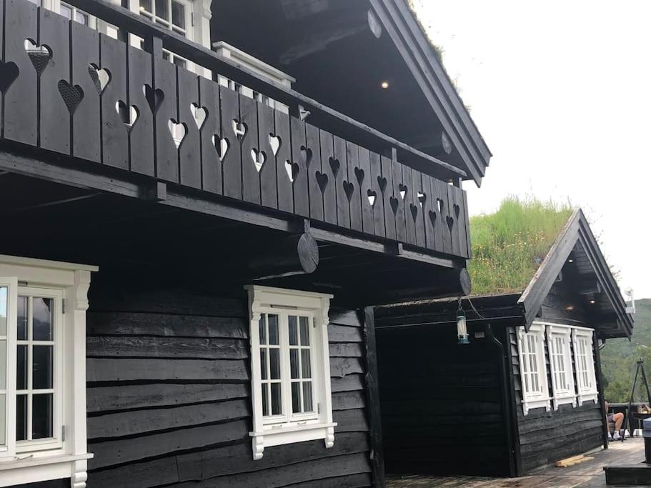 B&B Kvam - Large mountain cabin close to Norheimsund Hardanger fjord - Bed and Breakfast Kvam