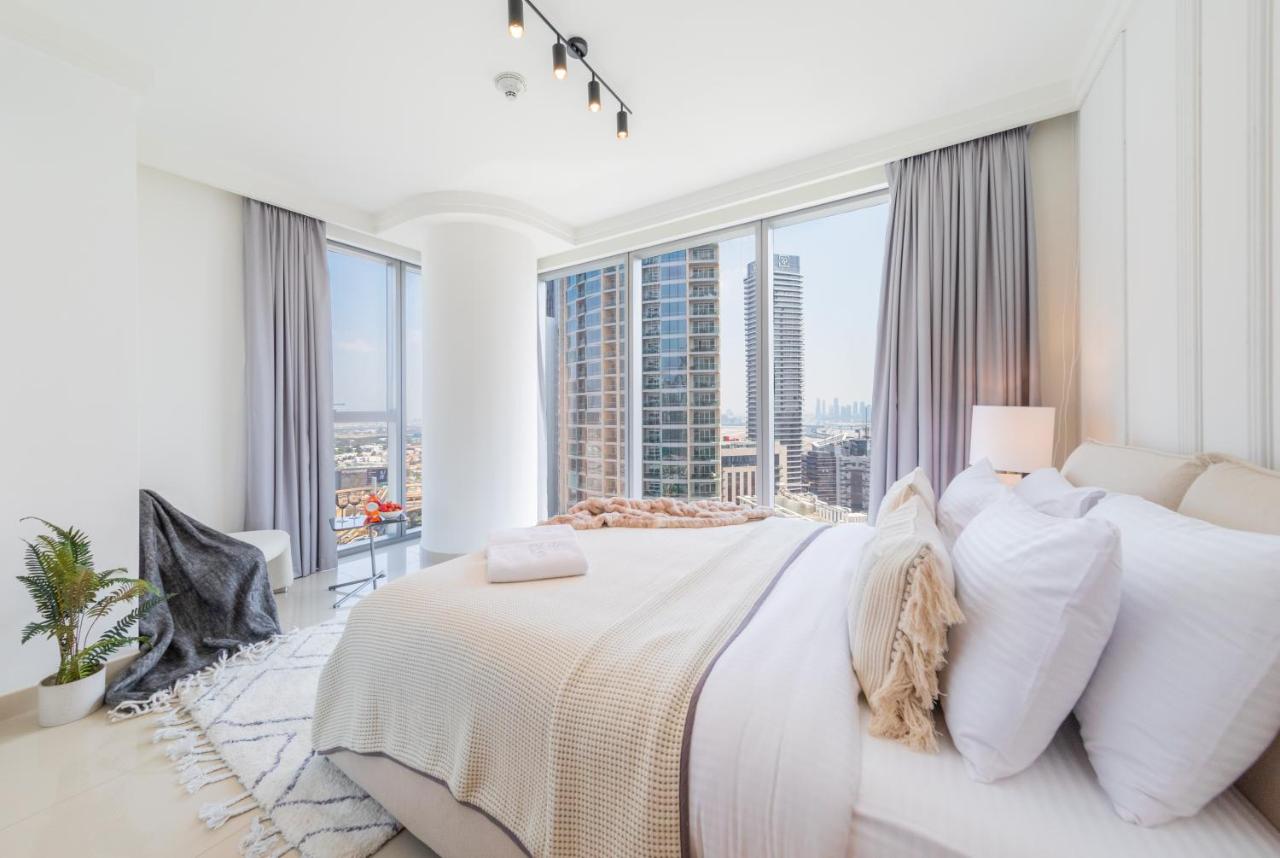 Two-Bedroom Apartment with City View