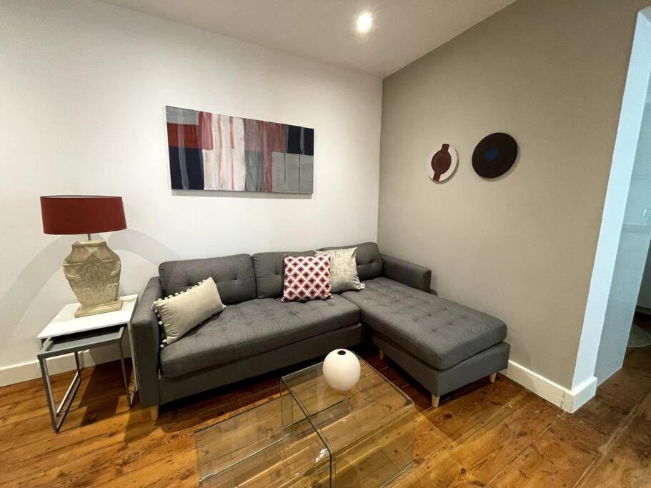 Stylish 2BR contemporary design perfect vacation - B&B Gibilterra