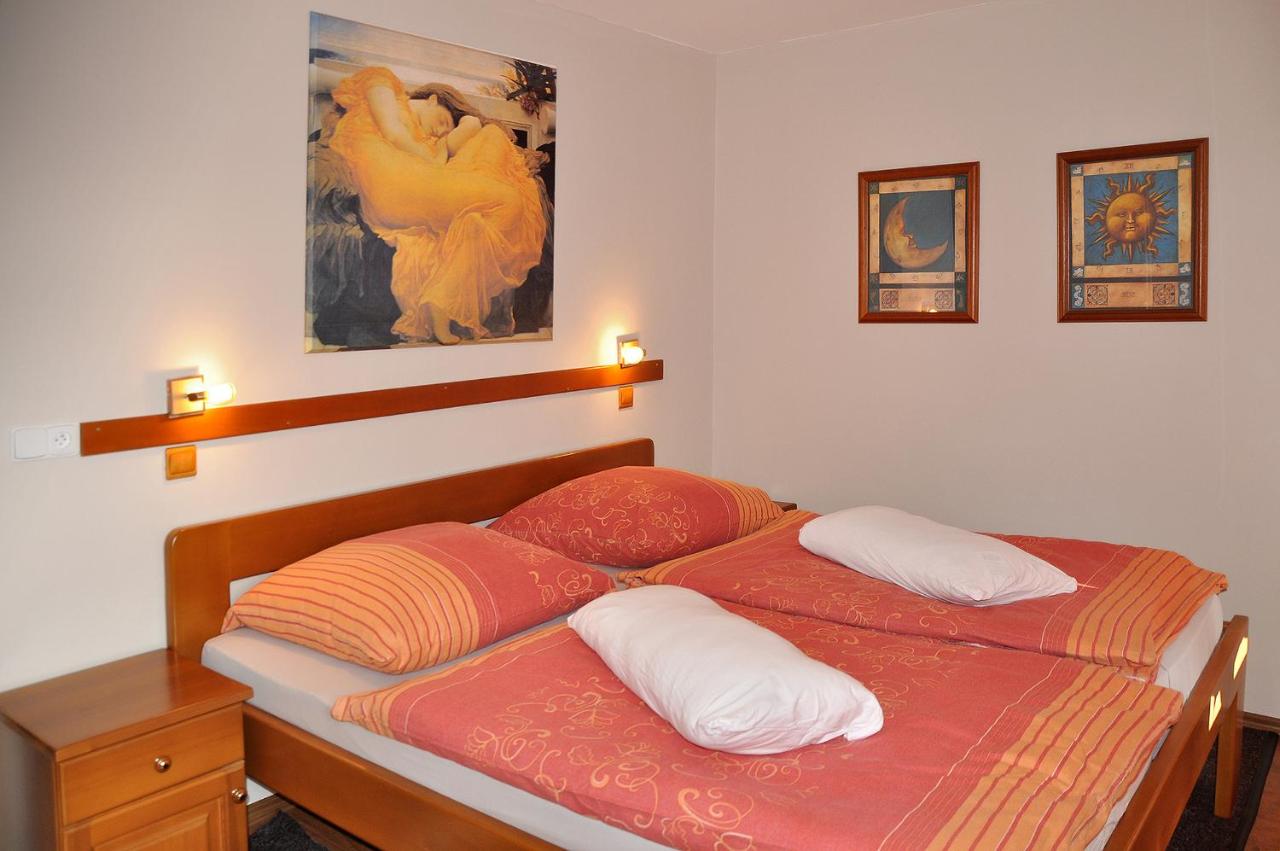 Apartment with Balcony (4 Adults)