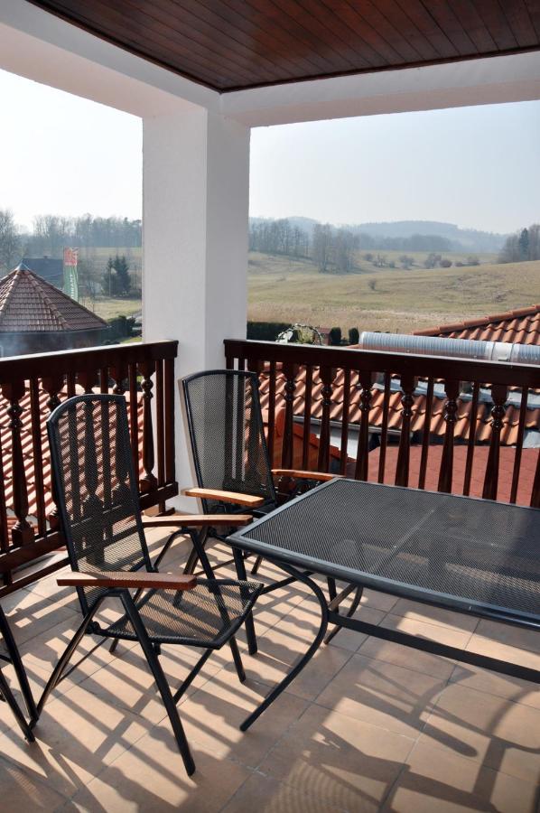 Apartment mit Balkon (4 Erwachsene)