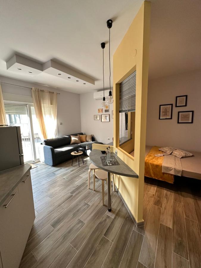 Giovanni's - B&B Sérres