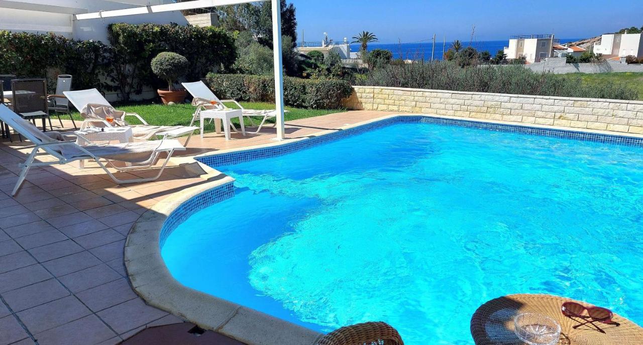 B&B Sounion - Holiday villa SUNJOY close to the beach - Bed and Breakfast Sounion