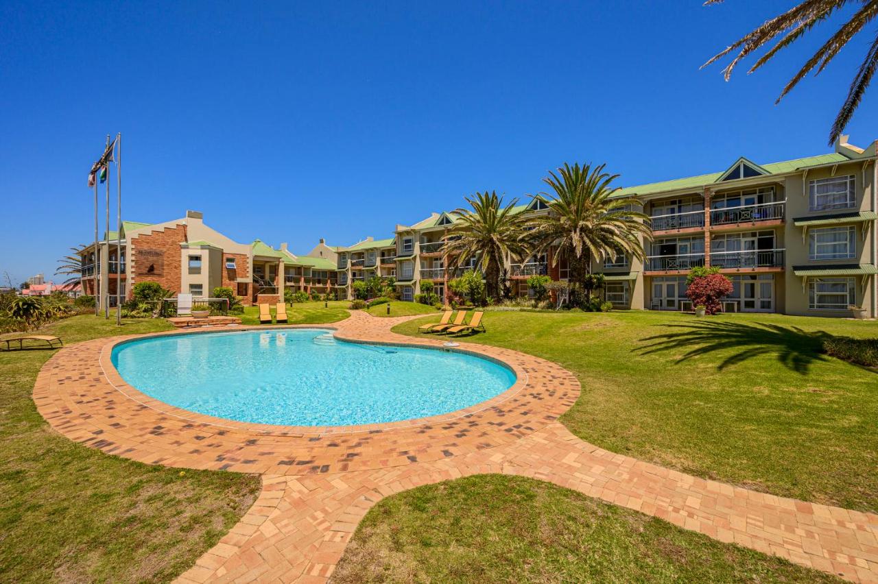 123 AT THE SEA BROOKES HILL - B&B Summerstrand