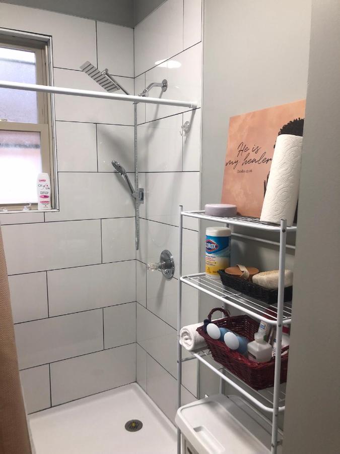 A Hidden Gem, approx 15 mins to downtown Chicago! - Chambres d’hôtes