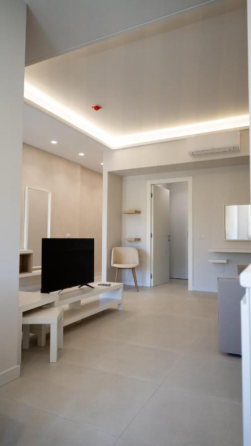 Studio with Terrace