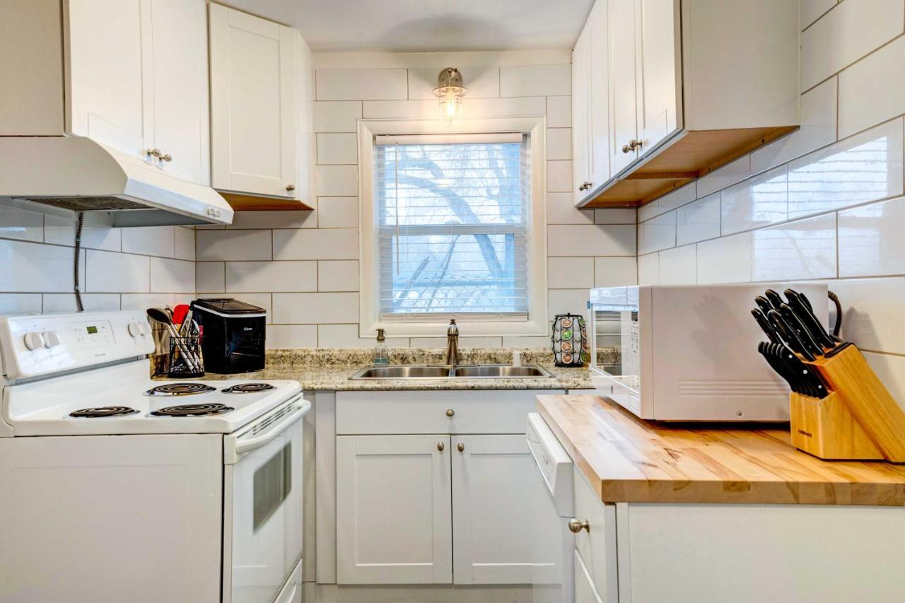 Cozy Ogden Cottage 1 Mi to Downtown! - B&B