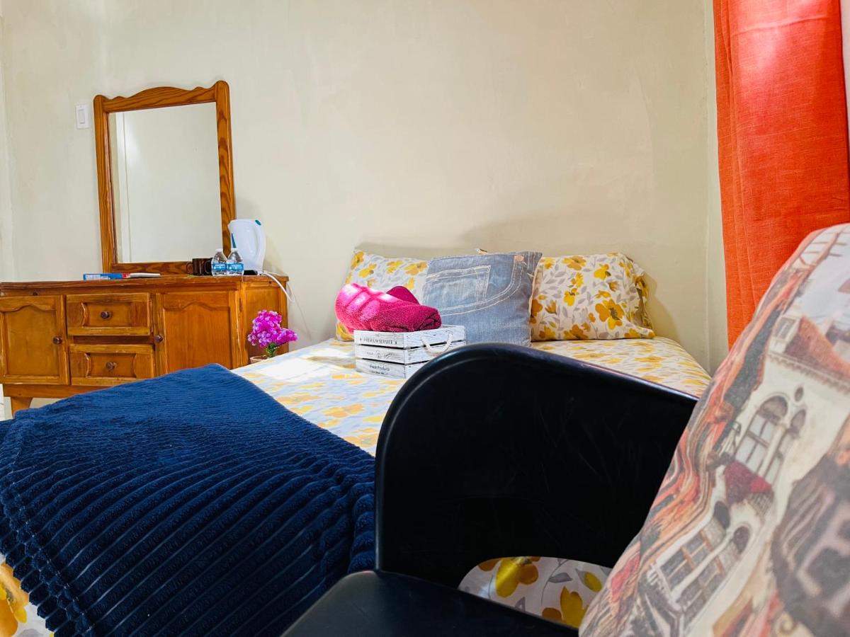 Triple Room with Bathroom