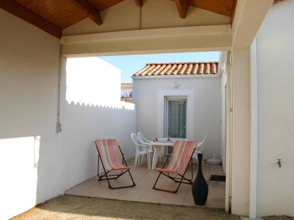 B&B La Tranche-sur-Mer - Maison La Tranche-sur-Mer, 3 pièces, 5 personnes - FR-1-22-313 - Bed and Breakfast La Tranche-sur-Mer