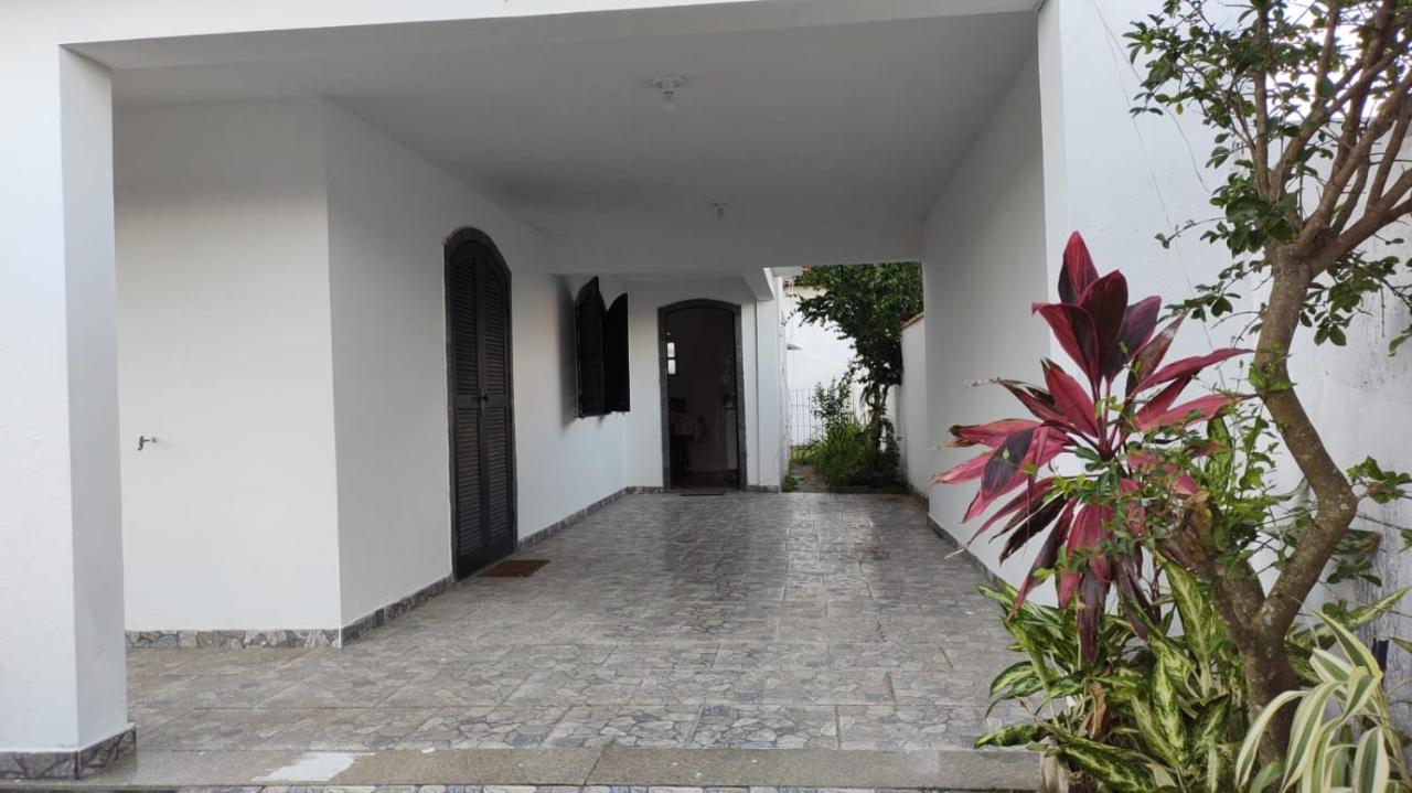 A Casa para a sua Família em Iguaba Grande, até 8 pessoas - Chambres d'hôtes Iguaba Grande