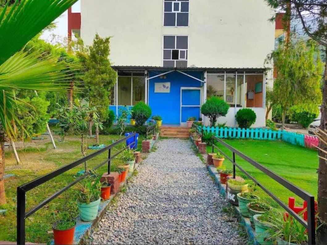 B&B Nainital - Rama Blue Resort and Restaurant - Bed and Breakfast Nainital