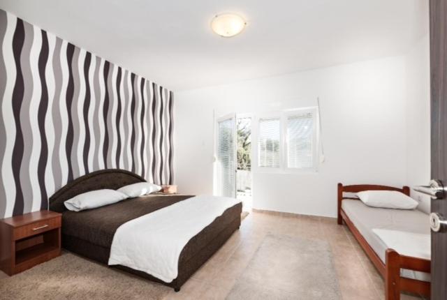 Apartment mit Balkon