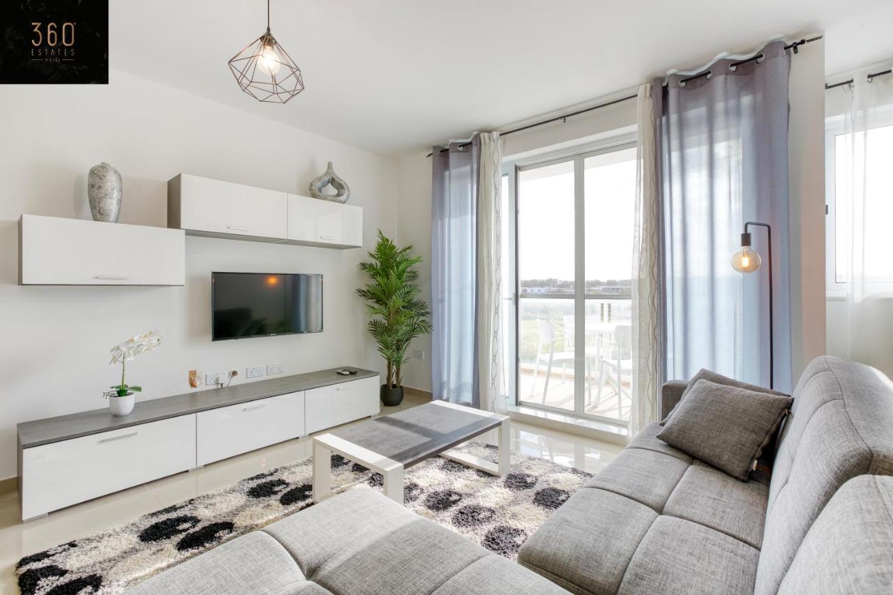 Stunning 3BR w/Country View Apartment in M'Scalak by 360 Estates - B&B