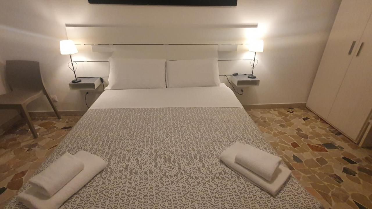 Habitación Doble Estándar con baño compartido