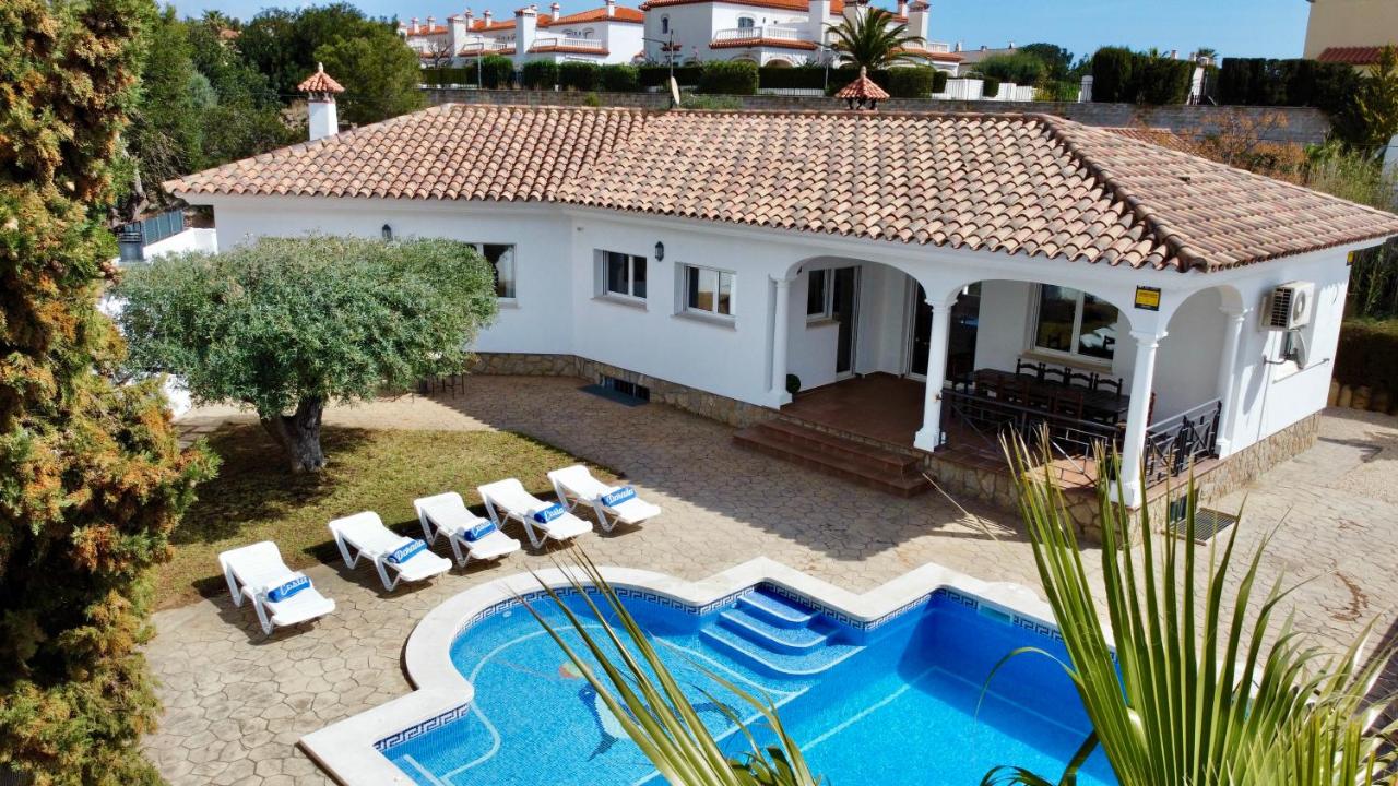 Arenda Mara villa con piscina privada jardín - Chambres d’hôtes Miami Platja