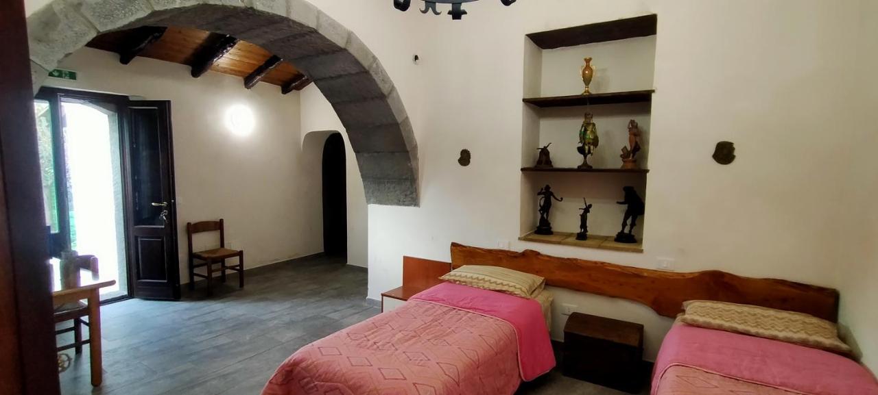 Classic Quadruple Room