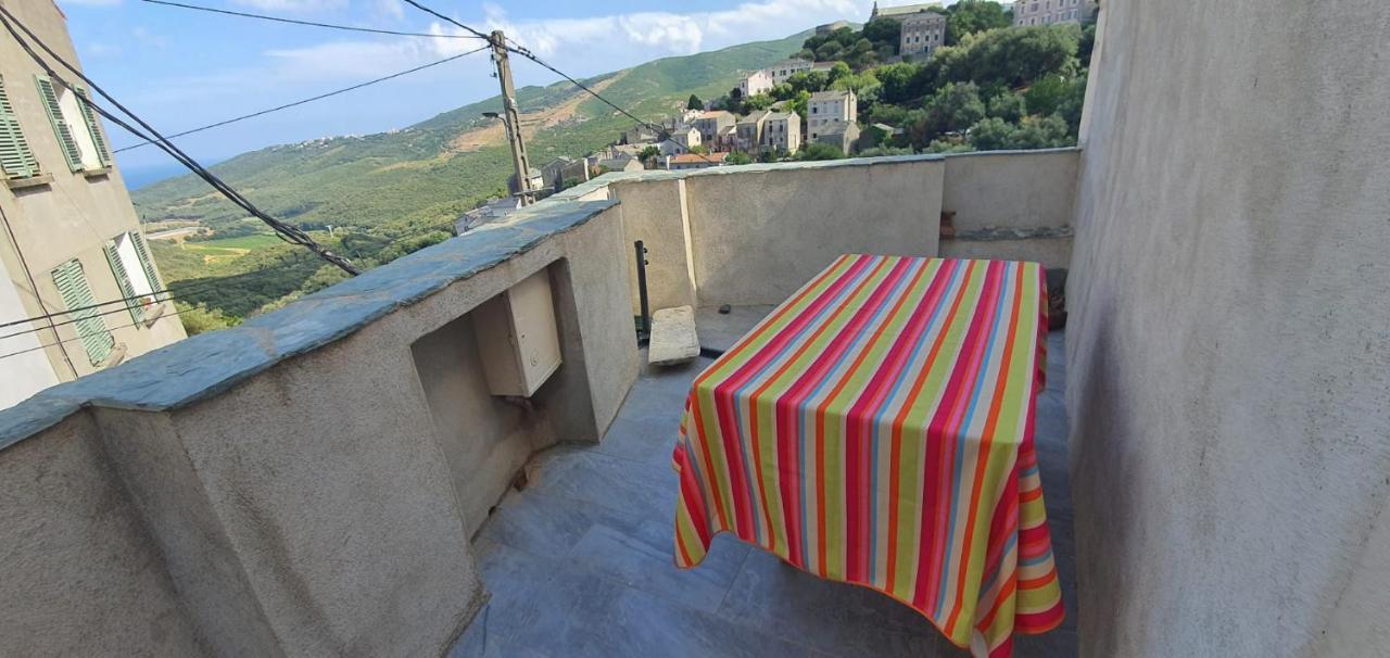 B&B Rogliano - maison de village rogliano / macinaggio cap corse - Bed and Breakfast Rogliano