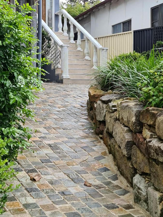 Vista Unit + Bamboo House Close to the City & Airport & Train station and Brighton Le Sands Beach - Chambres d'hôtes Sydney