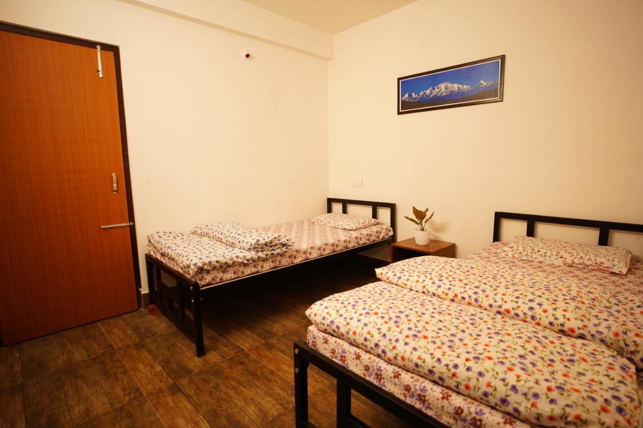 Budget Tweepersoonskamer met 2 Aparte Bedden