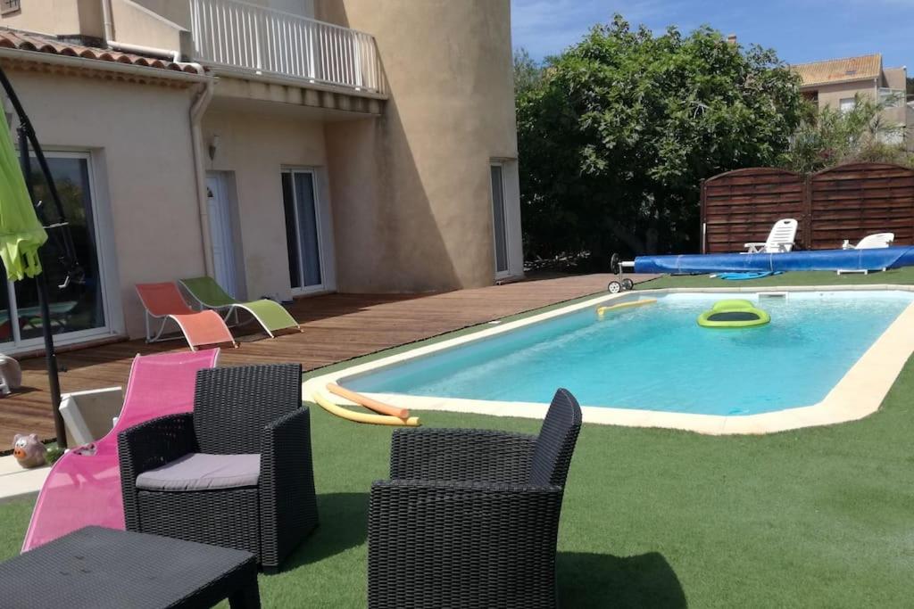 T2: 45m2 :4 places :indépendant dans villa - B&B