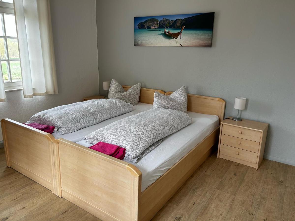 Doppel- oder Zweibettzimmer 1