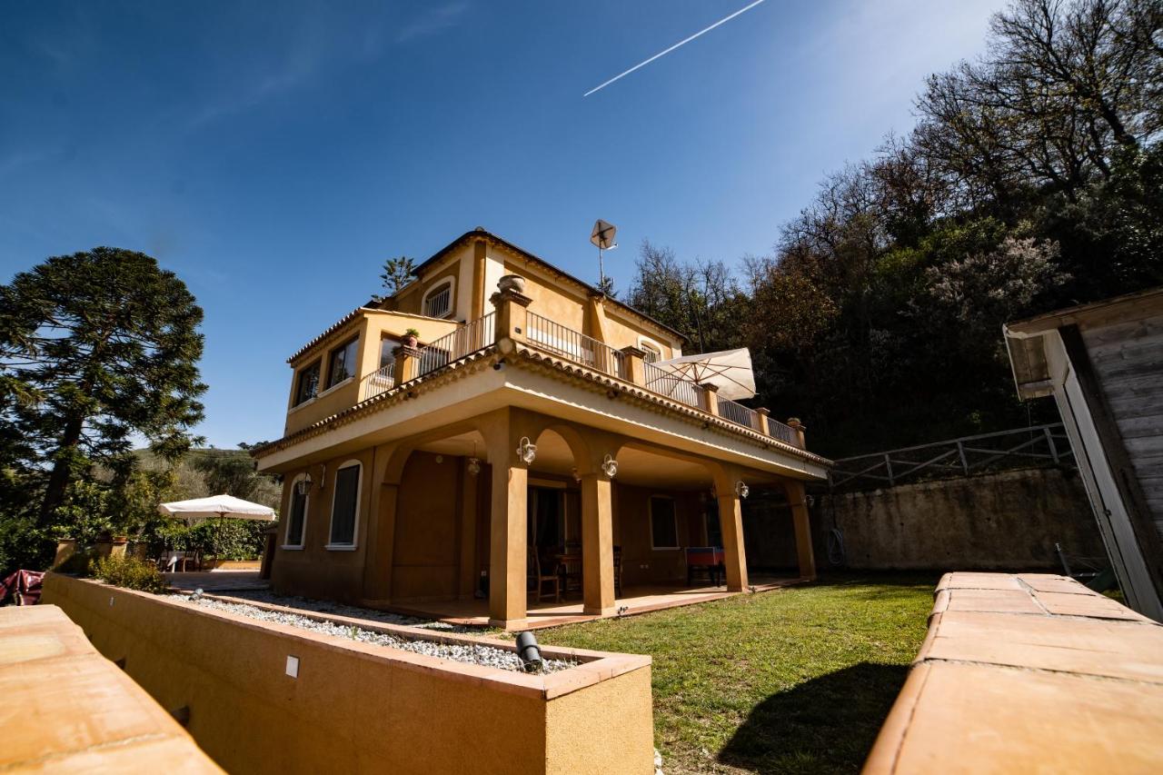 Villa con Piscina Privata a 2 kilometri da Tropea - B&B Gasponi