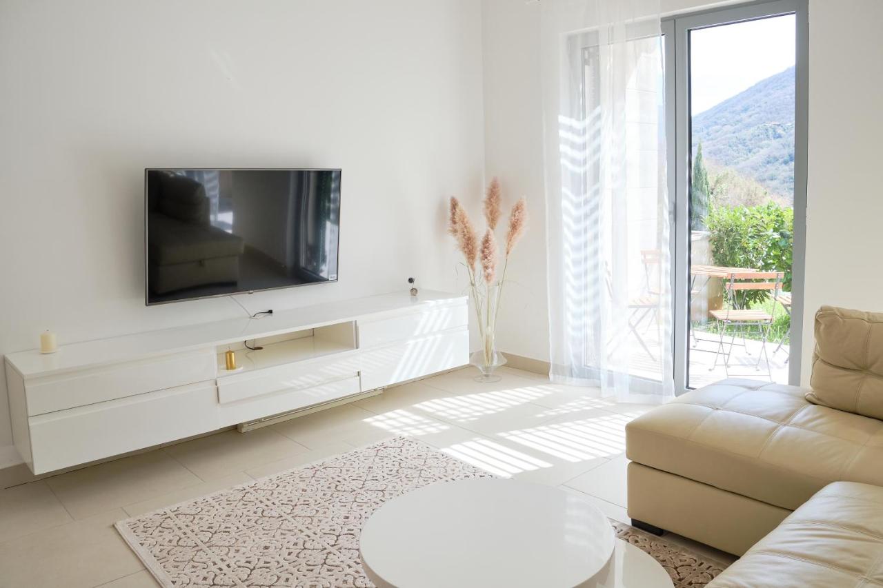 Lavander Bay C03 - B&B Kotor